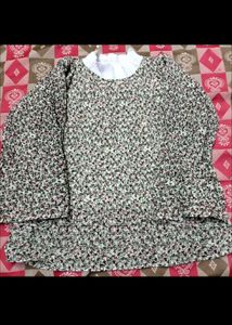 Flower Print Top 🌹🌹