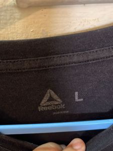 Reebok Black Graphic T-Shirt