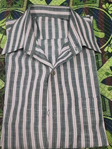 Stylish Men&#39;s Casual Striped Shirt