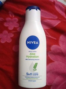 Nivea Aloe Hydration Body Lotion