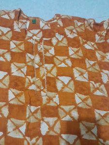 Orange &amp; White Patterned Top