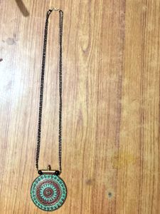 Stunning Green &amp; Gold Mandala Pendant Necklace wit