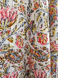 Floral Kurti 🤍
