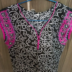 Sleeveless cotton kurti