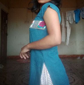 Simple Kurti