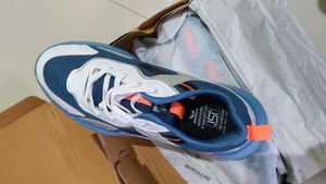 Bersache Extra Light Comfort Shoes