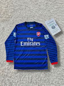 Arsenal Fly Emirates Jersey
