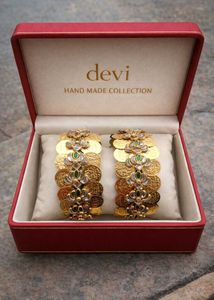 Devi Handmade Bangle Set