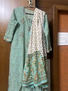 Elegant Printed Kurta With Pants And Dupatta