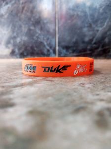 Duke, KTM Hand Band