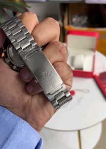 Omega 007