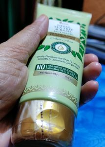 St. Botanica Anti Acne Face Wash 🎉🥳🆕