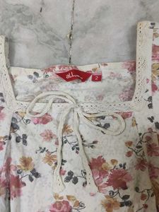 Bust 68 Top