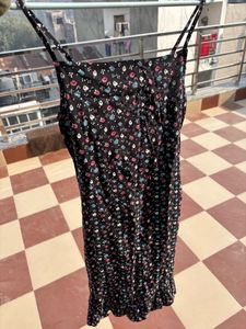 A perfect dress for your parties birthdays😍