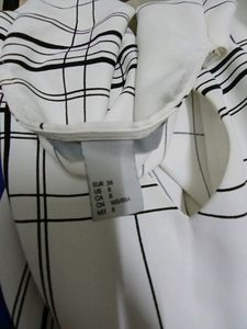 H &amp; M Top