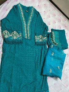 Teal Pakistani Chiken Embroidered Kurta Set