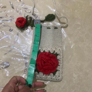 A Cutesy Crochet Rose Sling Bag