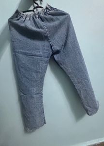 Cute Denim Jeans Size 28