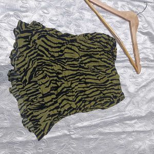 Zara Mini Skirt 🖤