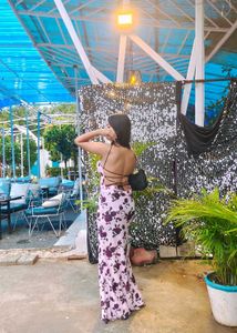 Floral Print Backless Maxi Dress