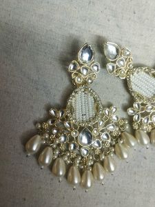 Elegant Pearl &amp; Crystal Earrings