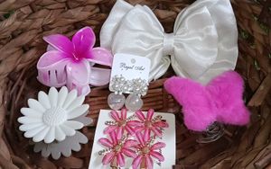 Beautiful Hair Accessories Hamper