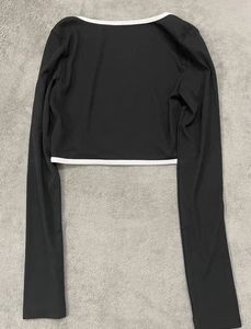 Chic Long Sleeve Crop Top