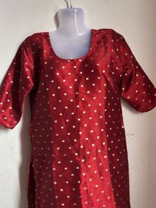 Embroidered Beige Kurti Set Of 2