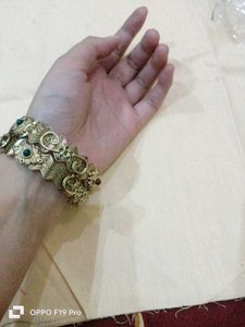 Kundan Bangle Set