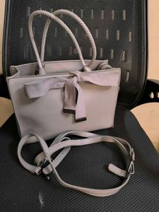 Van Heusen Handbag