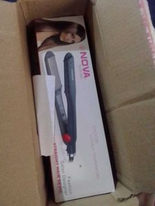 Nova Hair Straightener ✨