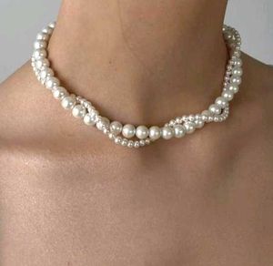Pearl Beaded Necklace