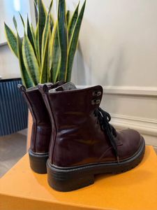 Stylish Burgundy Ankle Boots Steve Madden