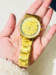 Man  Golden willande Beautiful Watch