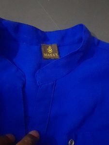 Maya's Sleeveless Top