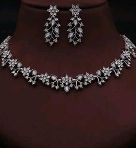 Elegant Jewelry Set