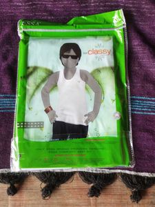 Vest Rn