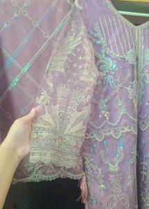 Elegant Lavender pakistani Suit