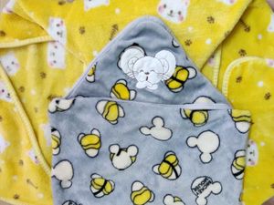 Cute Baby Hooded Towel (2 pieces)