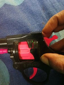 Cracker Burst Plastic Gun