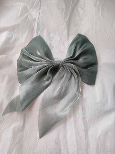 Big bow