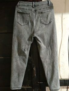 Grey 🩶 Jeans for women
