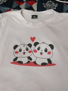 A Casual White Tshirt Printed Couple Of Pandas🥰