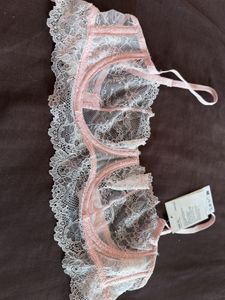 H&amp;M Light Pink Soft Lace Balconette Bra/34c