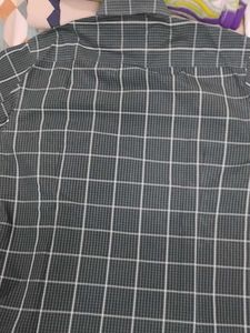 MAX Slim Fit Checkered Shirt