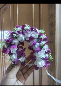 Combo Of Beautiful Hair Accessories And Jhumkaa