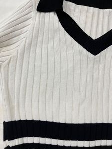 V Neck Crop Top