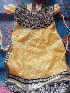 Embroidered Yellow Kurta