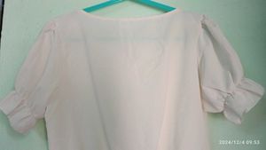 Women Tops