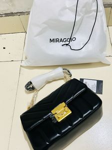🔥 MIRAGGIO Black Sling – Luxury Vibe! 🖤Brand New